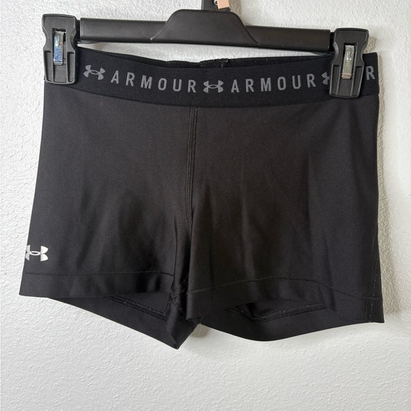 Under Armour Compression Biker Shorts size Small - Picture 4 of 4
